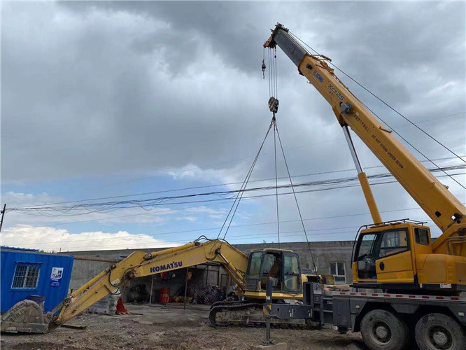 孟津县25吨吊车的工作半径是多少？